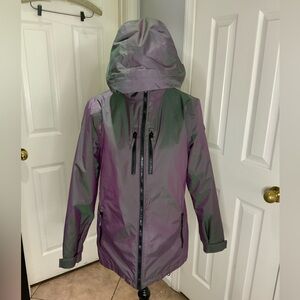 Aperture iridescent snowboarding jacket size small